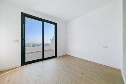 e731466ce79a480412a0791b9c72653e - 11