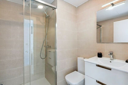 e731466ce79a480412a0791b9c72653e - 13