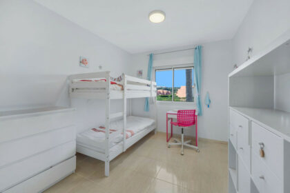 e80959e60b19012c86422a08c55183ea - 18