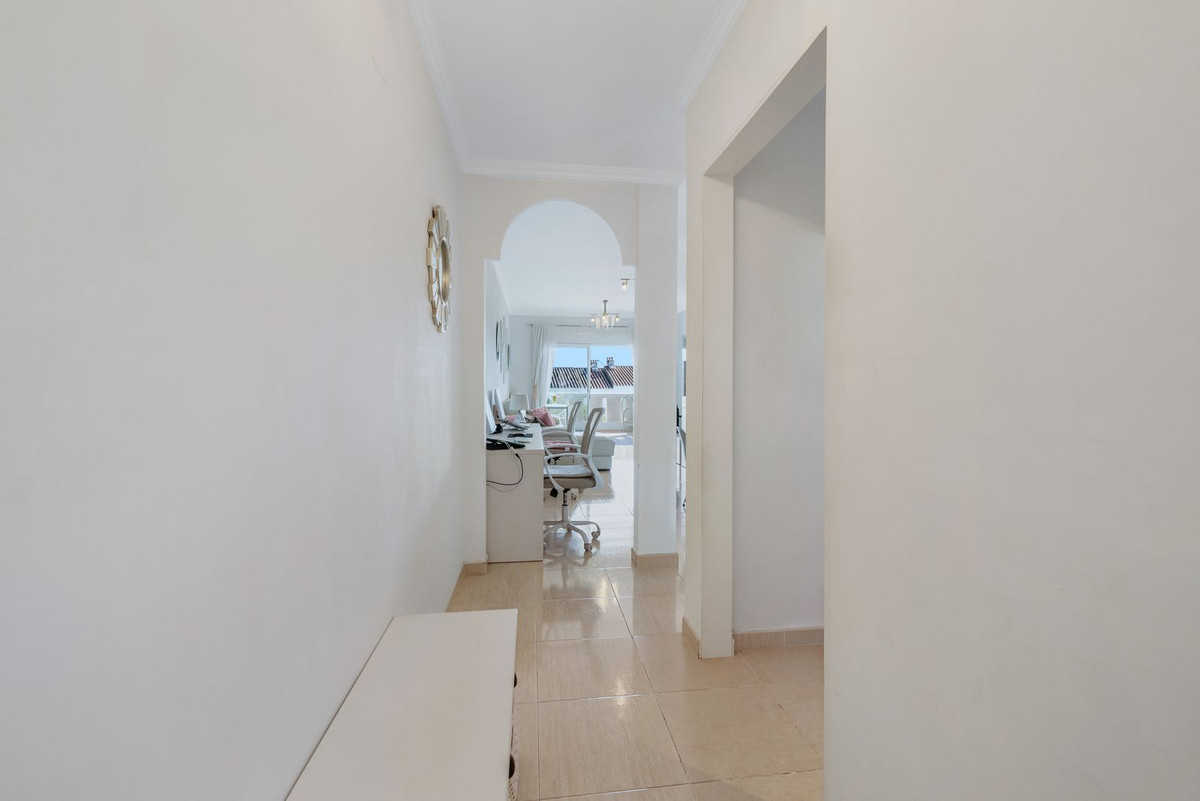 e80959e60b19012c86422a08c55183ea - 22