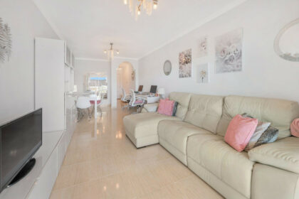 e80959e60b19012c86422a08c55183ea - 30