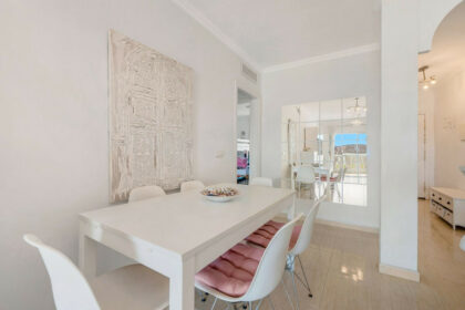 e80959e60b19012c86422a08c55183ea - 32