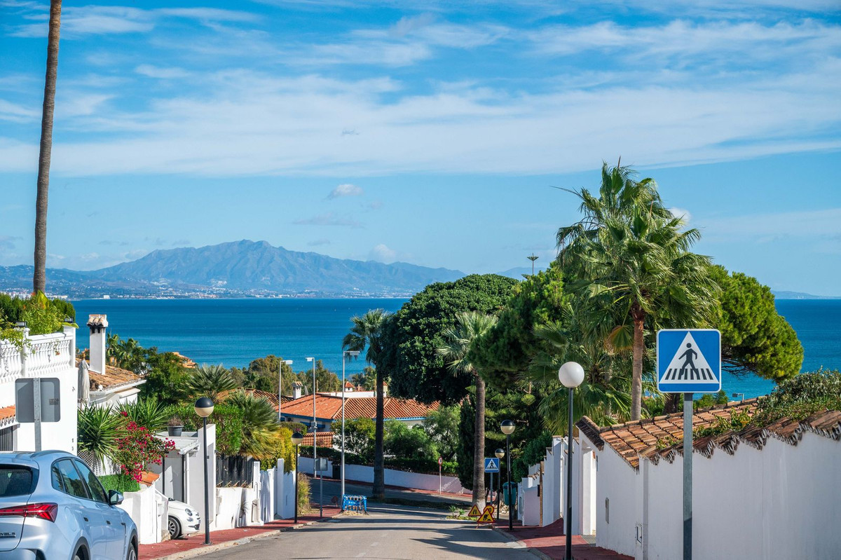 e80959e60b19012c86422a08c55183ea - 7