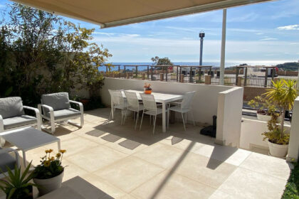 e871dc7ada3647cad6f1f5d6a70a3549 - 17