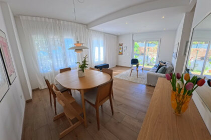 e871dc7ada3647cad6f1f5d6a70a3549 - 4