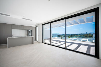 e8ac7b97c8c4a539cc2b234cd89cf84d - 12