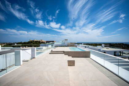 e8ac7b97c8c4a539cc2b234cd89cf84d - 15