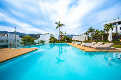 e8ac7b97c8c4a539cc2b234cd89cf84d - 39