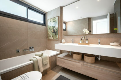 e8ac7b97c8c4a539cc2b234cd89cf84d - 7