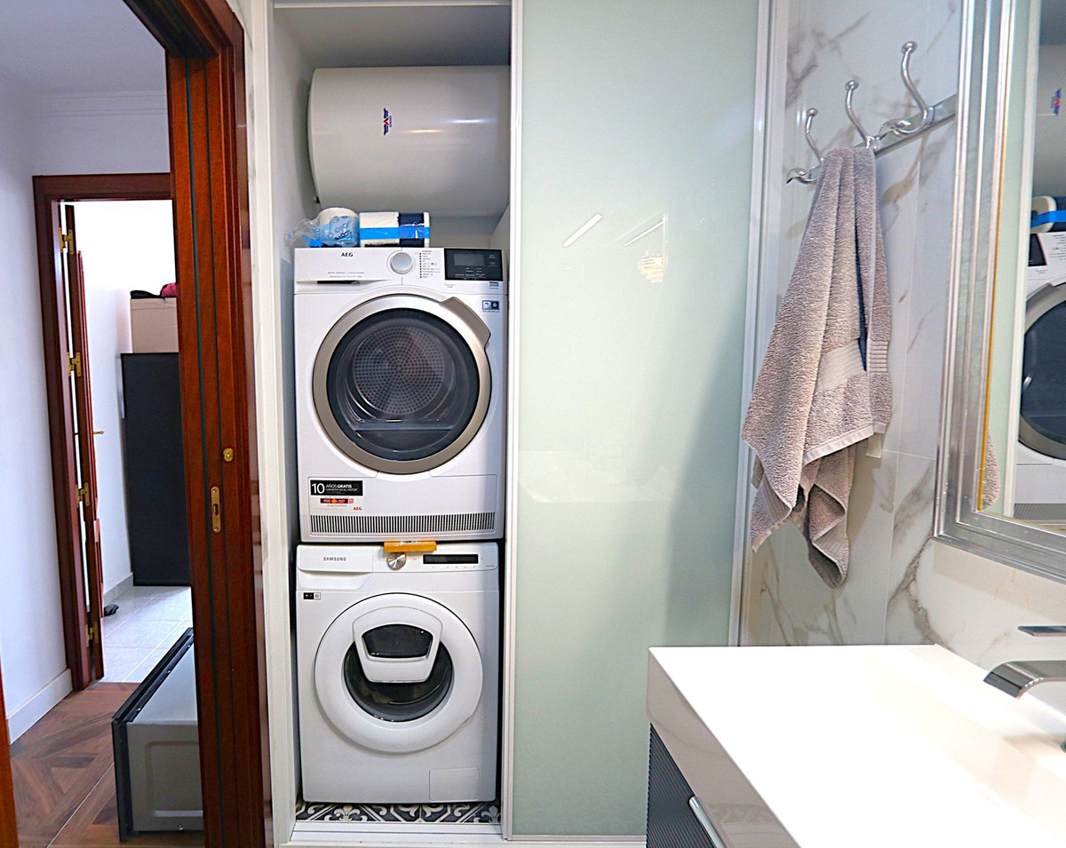 e8f6d617bb0eb4f1c50d18da03739f46 - 14