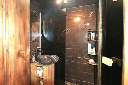 e8f6d617bb0eb4f1c50d18da03739f46 - 17