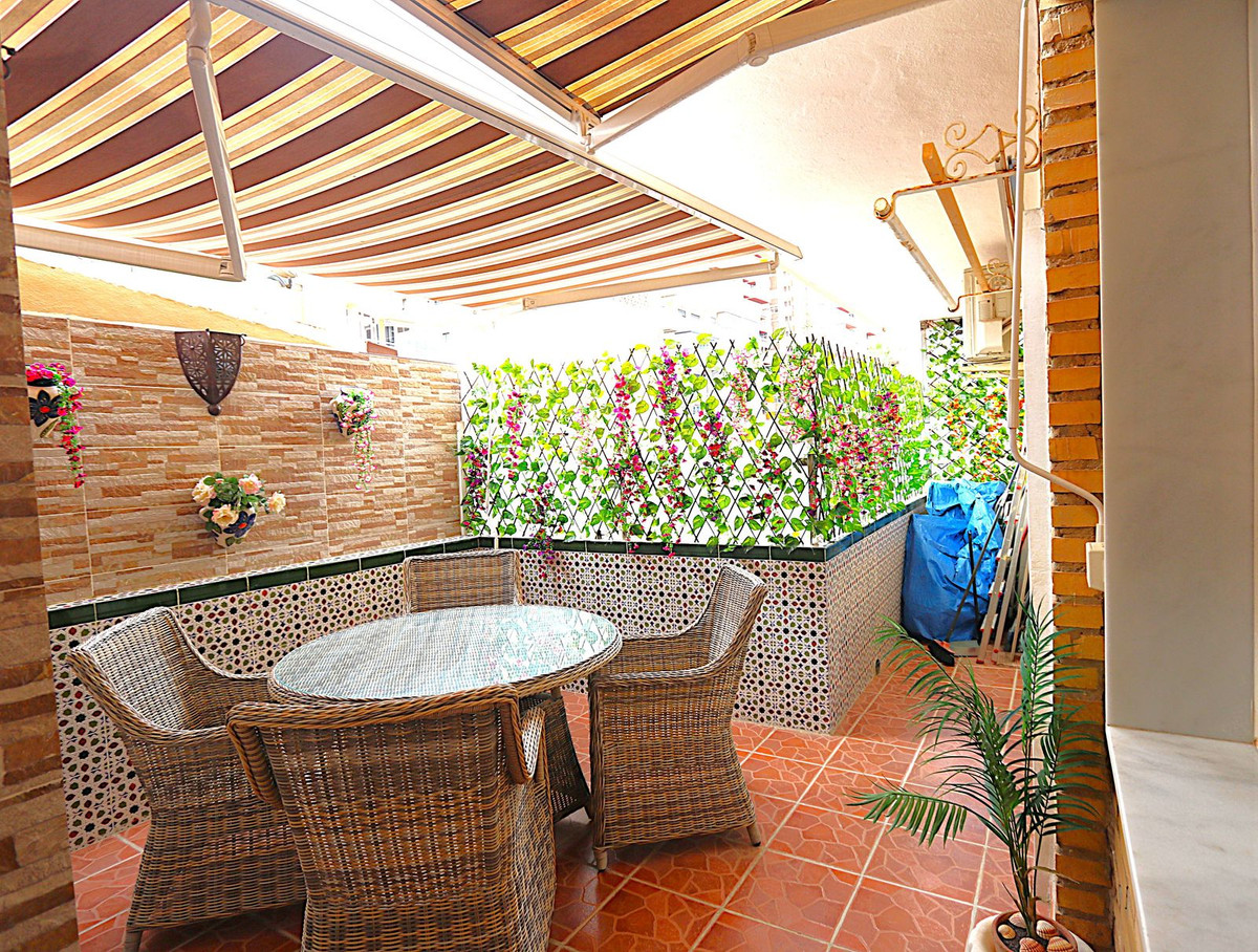 e8f6d617bb0eb4f1c50d18da03739f46 - 7