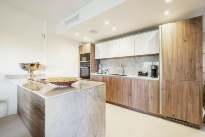 e986679bfd98219ebdcb509359608a5b - 4