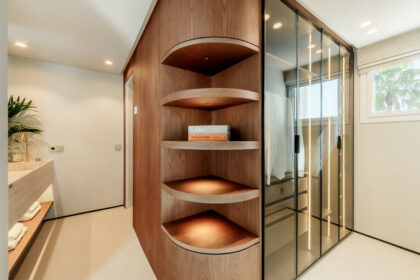 e98f2cf17b752c2f03c4a7867f319288 - 20