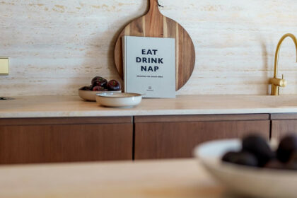 e98f2cf17b752c2f03c4a7867f319288 - 26