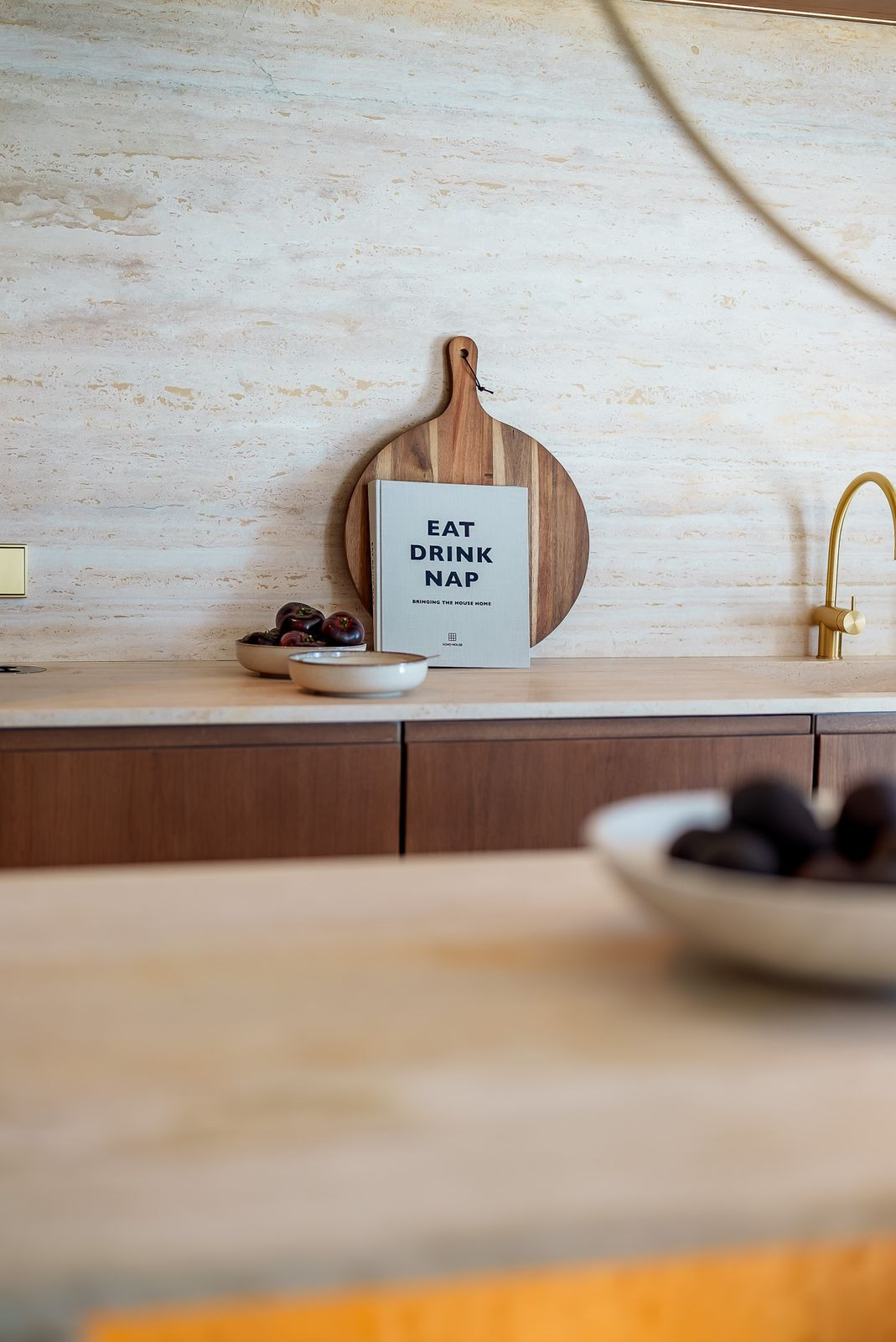 e98f2cf17b752c2f03c4a7867f319288 - 26