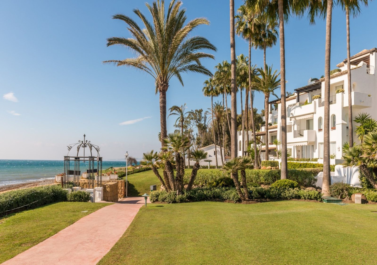 e98f2cf17b752c2f03c4a7867f319288 - 28