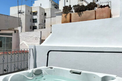 e9acf4245ac2379731ed6a973b9c3ddb - 15