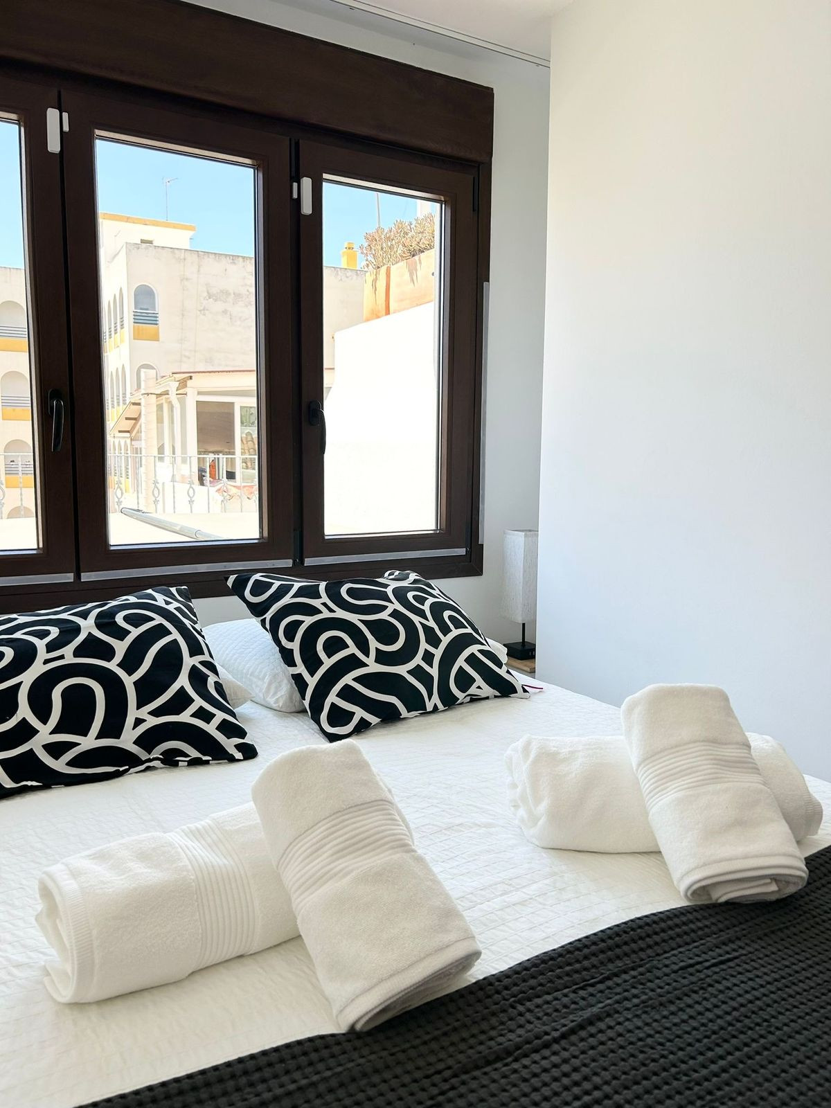 e9acf4245ac2379731ed6a973b9c3ddb - 4