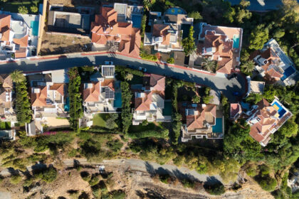 e9b8c30a1777b4b7e2a22b60cd6efb1f - 13