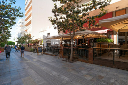 e9c0a38ef8704abc03afa87501930774 - 16