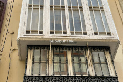 e9c8d4da52cbe1d8df939a3cdae2f895 - 2