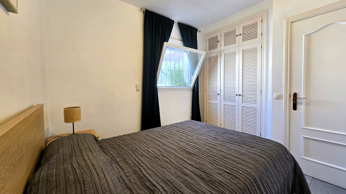 e9eb72253642bfba3ed366c7c6d763ab - 10