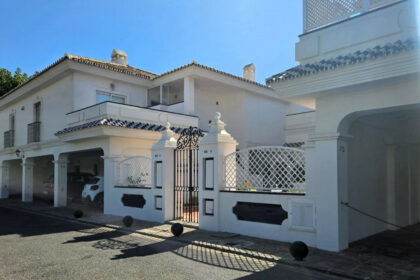 e9eb72253642bfba3ed366c7c6d763ab - 14