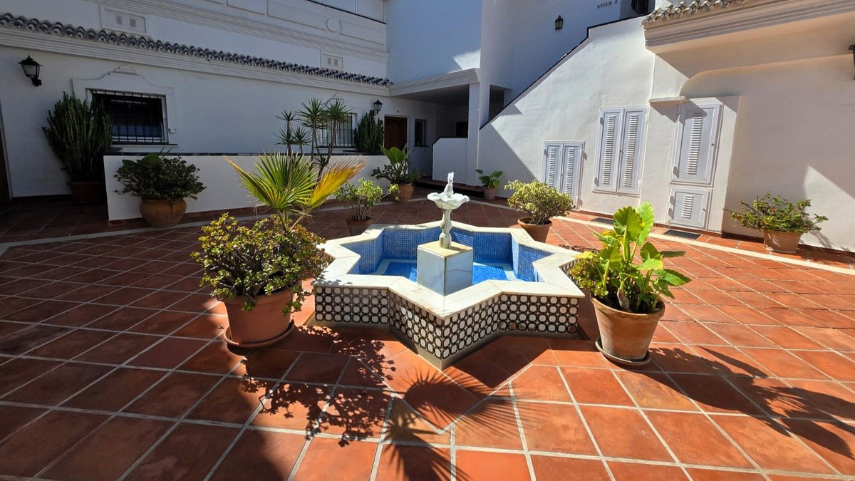 e9eb72253642bfba3ed366c7c6d763ab - 16