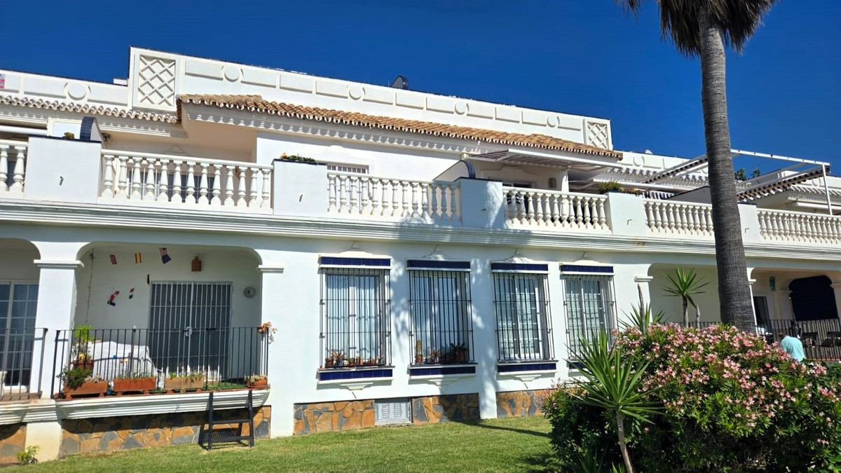 e9eb72253642bfba3ed366c7c6d763ab - 17