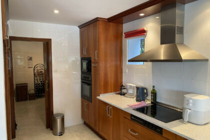 ea37882f18f98fb969299c99ea21c8a4 - 15