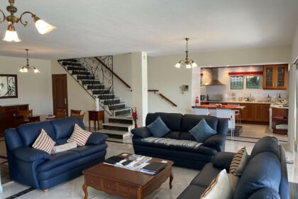 ea37882f18f98fb969299c99ea21c8a4 - 2