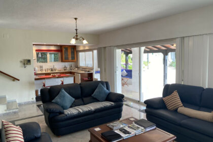 ea37882f18f98fb969299c99ea21c8a4 - 9