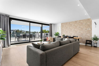 ead86ce7574e9cd52be01b5d806502db - 2