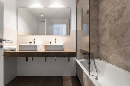 ead86ce7574e9cd52be01b5d806502db - 20