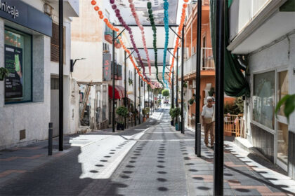 ead86ce7574e9cd52be01b5d806502db - 43