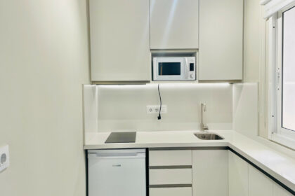 eafb435fb005abf80dec8a3b8c6aa99b - 19