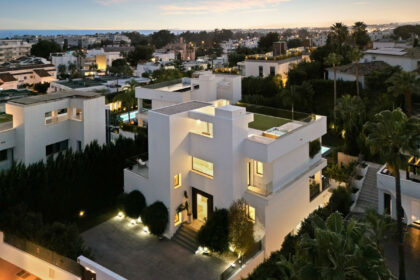 eb07a23a091f0533712c0910c98c316e - 2