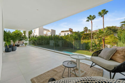 eb07a23a091f0533712c0910c98c316e - 20