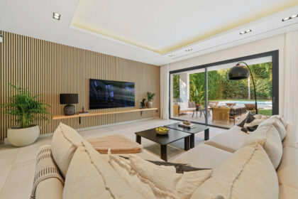 eb07a23a091f0533712c0910c98c316e - 3