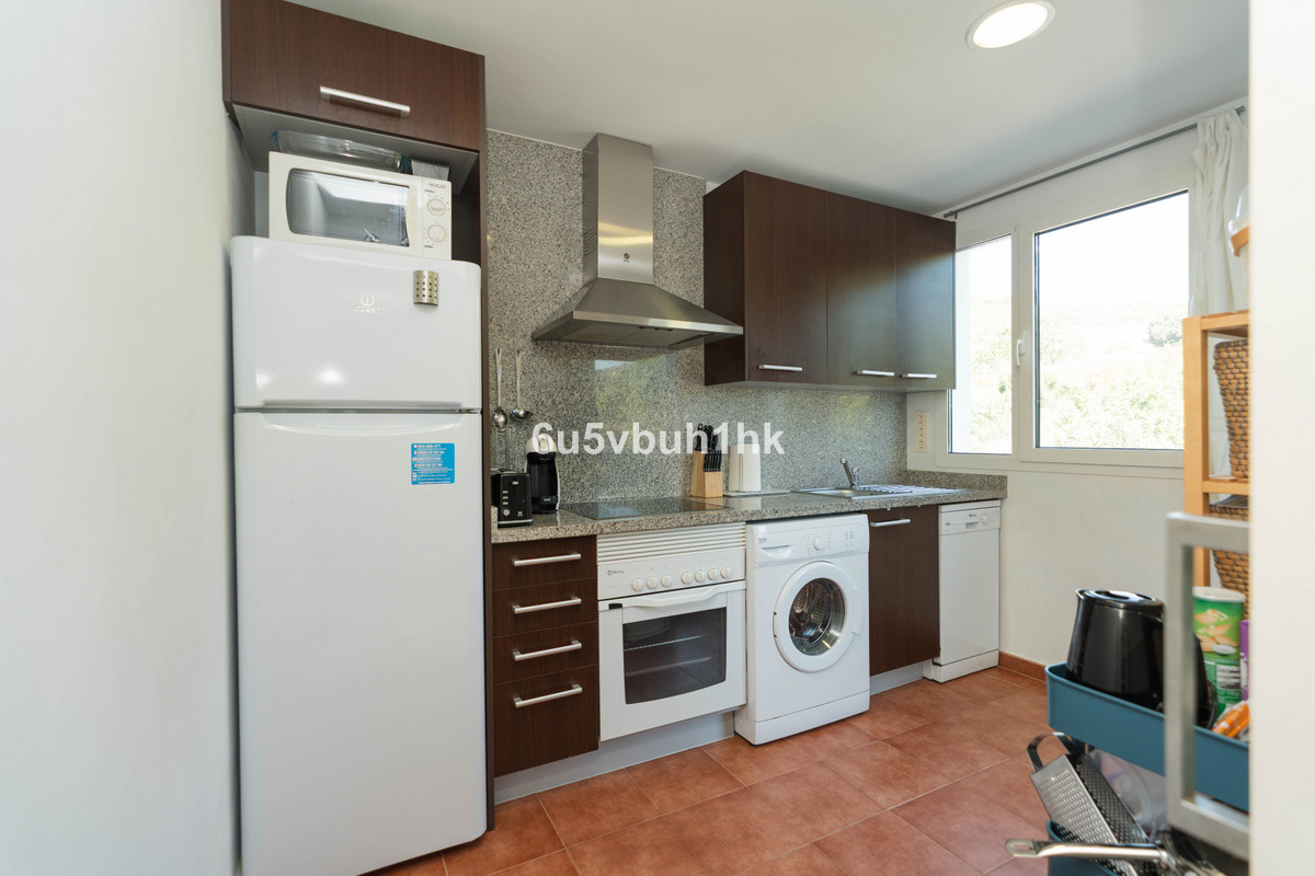 eb460c9aee11fc7e5cc4aea895bcdc36 - 15