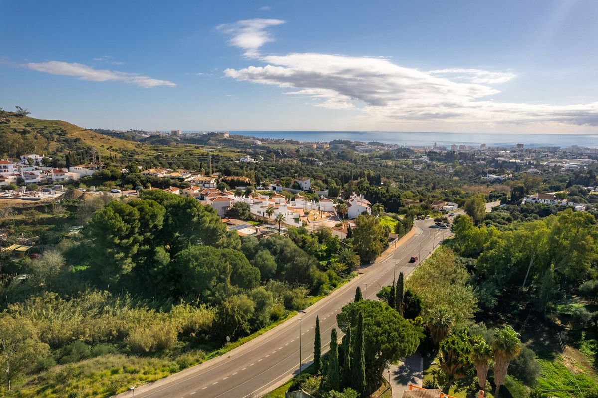 eb50796200d490128f211786ebb6c40b - 10