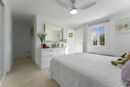 eb50796200d490128f211786ebb6c40b - 23