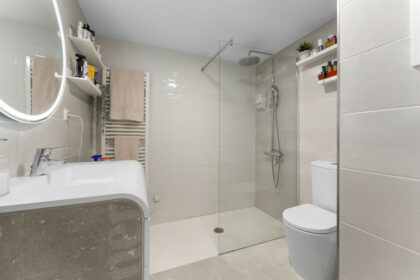 eb50796200d490128f211786ebb6c40b - 26