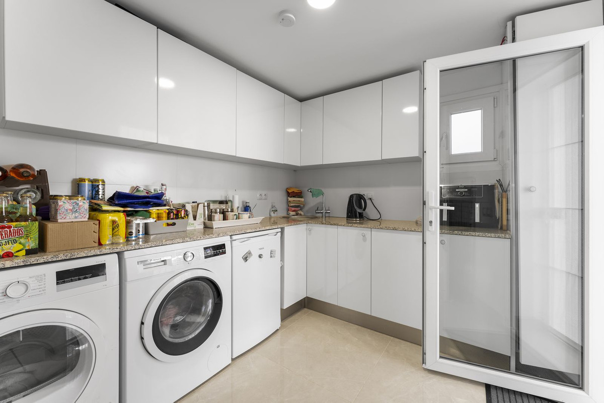 eb50796200d490128f211786ebb6c40b - 27