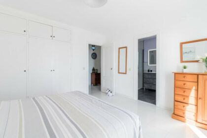 eb7e42c5eee601c3596dd03e83aec1e4 - 11