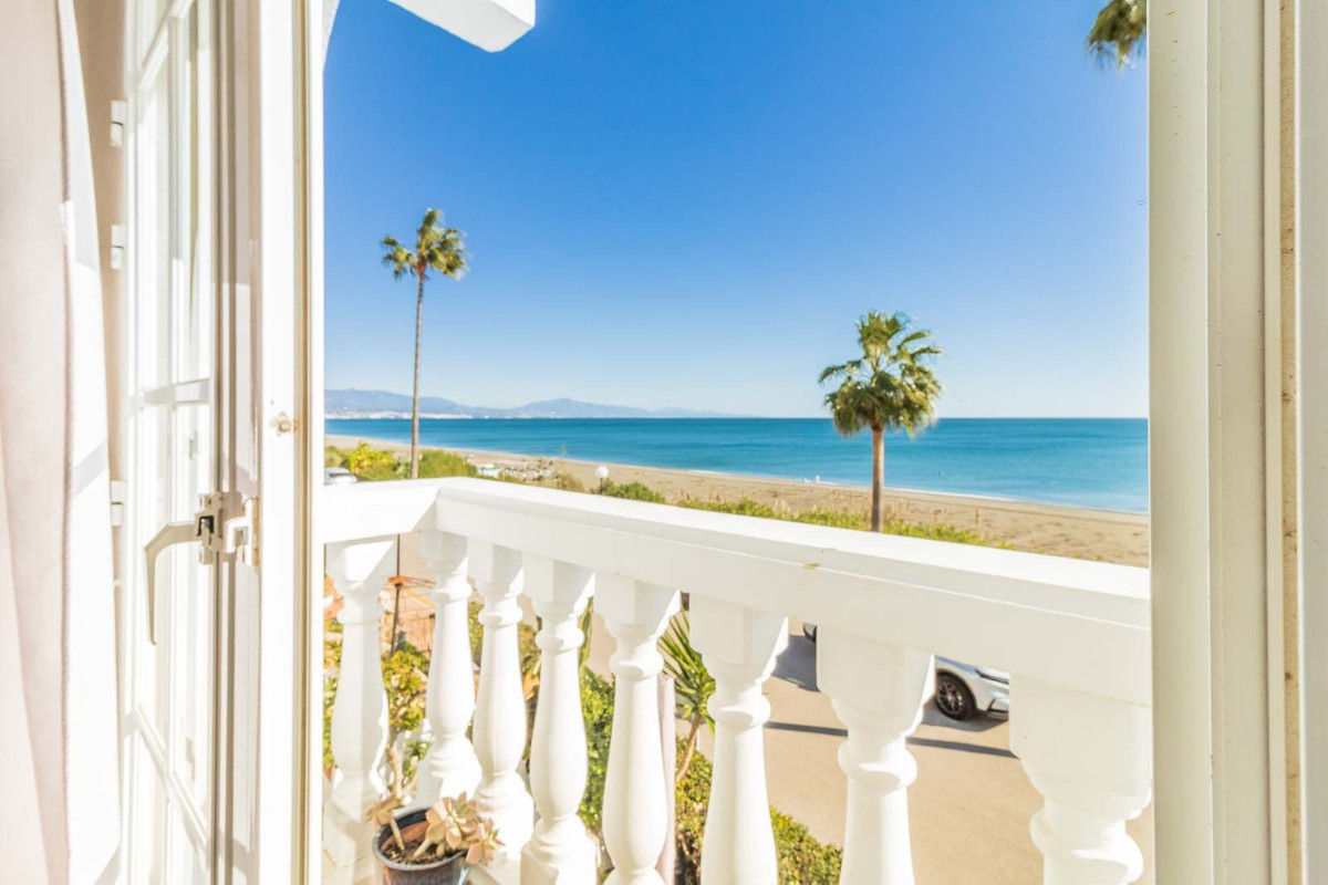 eb7e42c5eee601c3596dd03e83aec1e4 - 14