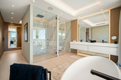 ebaaa2bf8d4f586af712f57a8ae4ded7 - 21