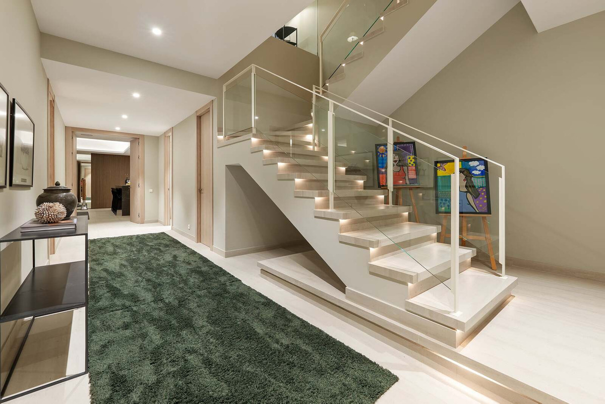 ebaaa2bf8d4f586af712f57a8ae4ded7 - 35