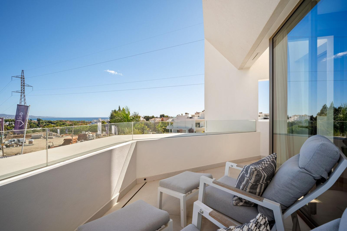 ebaaa2bf8d4f586af712f57a8ae4ded7 - 43